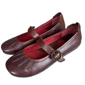 Born 2 Tone Reddish Brown Mary Jane Flats 9